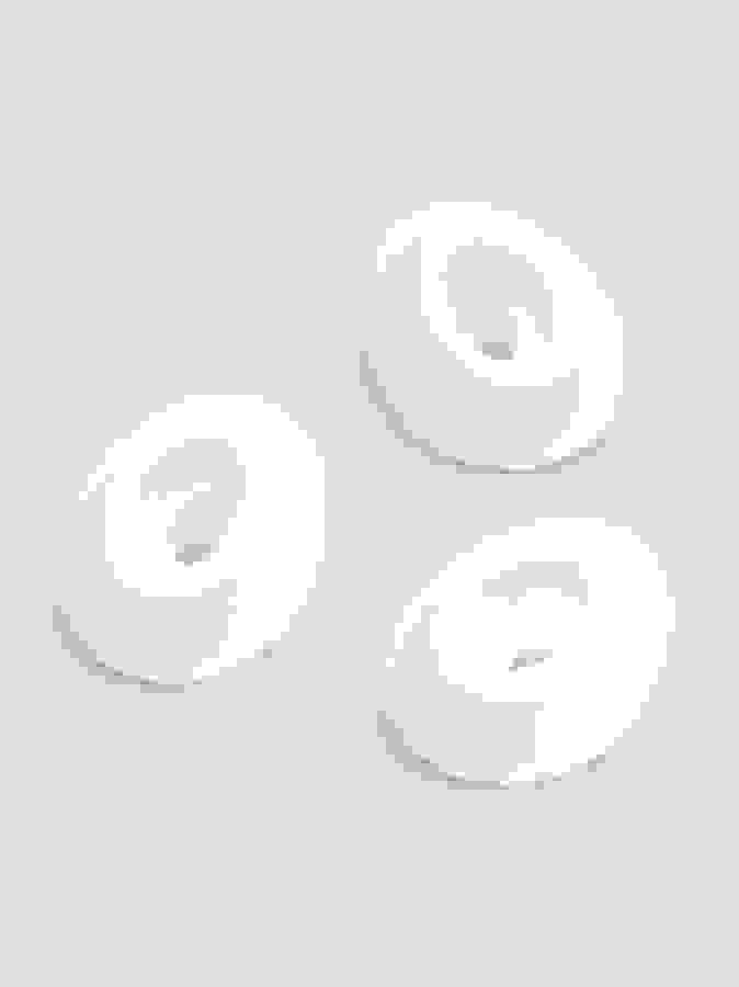 Womanizer Vibrator Replacement Heads Medium (3 Pack), White, hi-res